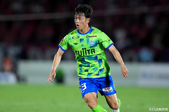 湘南よりMF平岡が完全移籍加入【京都】