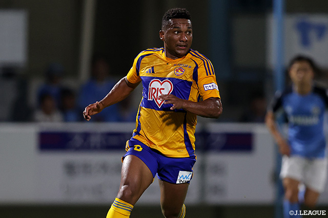 FWエロンが契約満了【仙台】