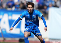 山形は、沼津よりMF柳町 魁耀が完全移籍で加入することを発表しました