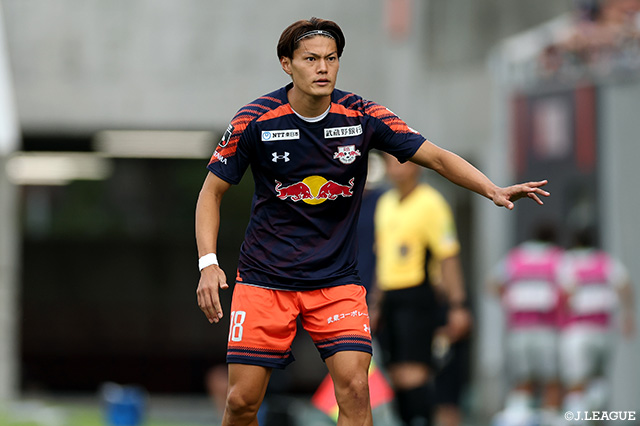 津久井は昨季途中に大宮に加入し、明治安田Ｊ２リーグで19試合・4得点の成績でした