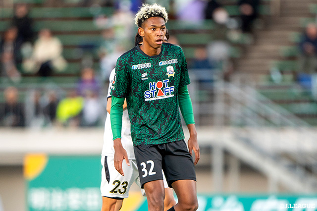 オウイエ ウイリアムは2023年より柏レイソルに在籍し、昨季はＦＣ岐阜に期限付き移籍していました