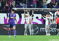 2-1と逆転勝利を収め、3連勝達成の京都は首位に浮上した