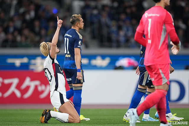 鹿島は6連勝を達成し、首位の座をキープした