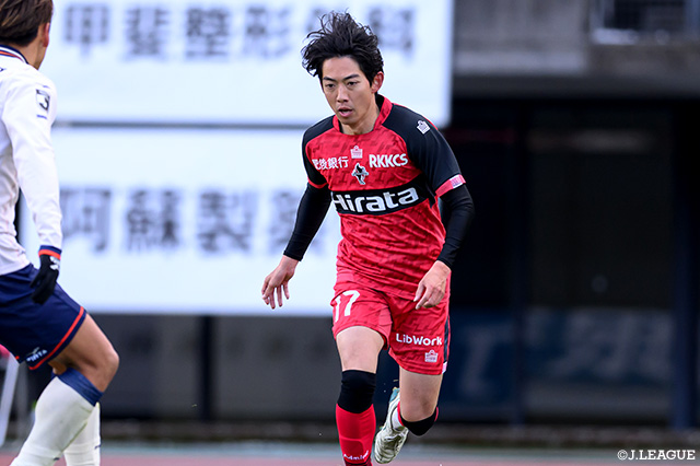 熊本は、MF永井 颯太が右第3中手指骨骨折で全治約8週間の診断を受けたことを発表しました