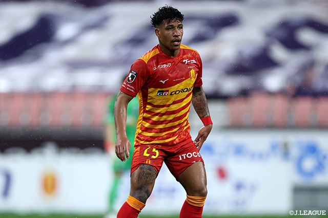 マルクス ヴィニシウスは左脛骨内果骨折と診断されています