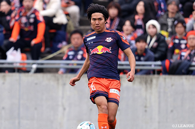 加藤は右大腿二頭筋肉離れと診断され、全治については公表されていません