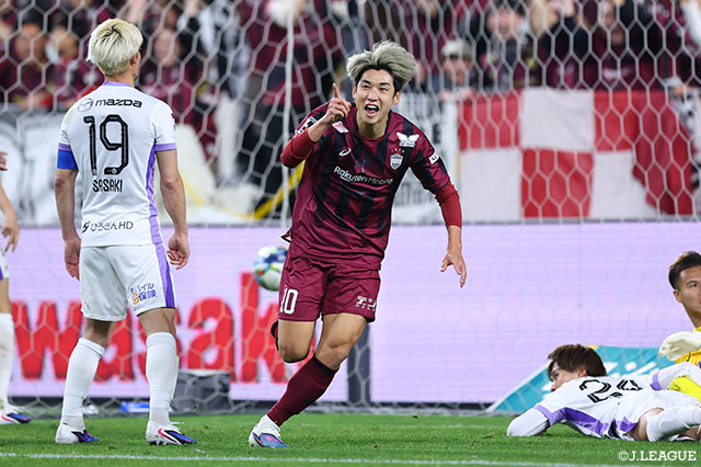 混戦のWESTでは粘り強く勝点を積み上げた神戸がトップに立った