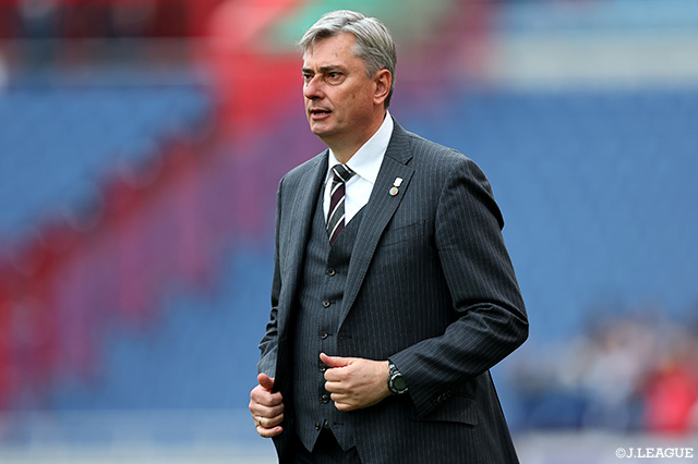 スコルジャ監督は2024年に就任し、今季の明治安田Ｊ１百年構想リーグで3勝9敗（3PK負け）の成績でした