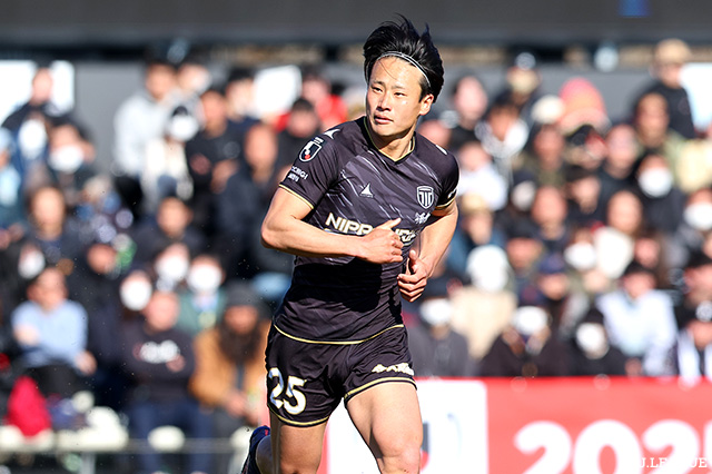 クラブを通じて東川は次のようにコメントしています