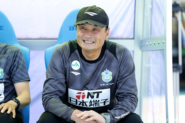 長澤監督は今季就任し、明治安田J2・J3百年構想リーグで11勝(3PK勝)7敗(1PK敗)の成績でした