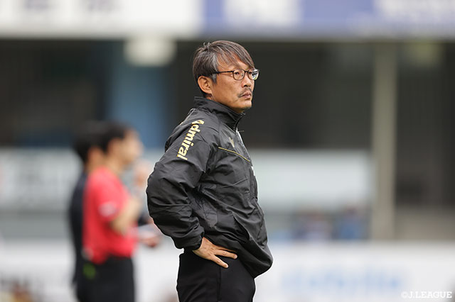 三浦監督の契約を解除。新監督に秋葉氏が就任【磐田】