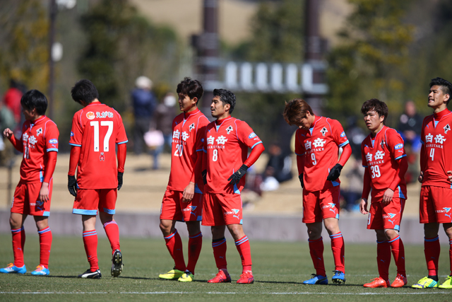 【ＪＳＮＹＣ２０１５ 磐田vs熊本】チャンスを生かし切れず、無得点に終わった熊本の選手たち（１２／１２）