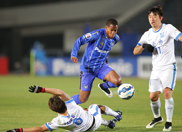 【ＡＣＬ２０１５ GS MD1 Ｇ大阪vs広州富力】67分から投入されたリンス（9/10）