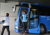 【ＦＸＳＣ２０１５ Ｇ大阪 前日練習】バスから降りる東口順昭選手（１６／２３）