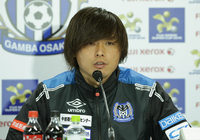 【ＦＸＳＣ２０１５ 公式記者会見】全力で勝ちにいくと意気込みを語った遠藤保仁選手（４／１０）