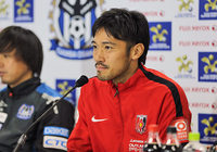 【ＦＸＳＣ２０１５ 公式記者会見】「何度経験していても開幕前はワクワクする」と語る阿部勇樹選手（２／１０）