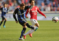 【ＦＸＳＣ２０１５ Ｇ大阪vs浦和】シュートを放つ大森（G大阪）（１１／３０）