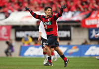 【２００９シーズン開幕戦プレイバック 鹿島vs浦和】22分に均衡を破る先制点を決めた野沢（鹿島）（７／９）