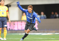 【２００９シーズン開幕戦プレイバック 千葉vsＧ大阪】後半開始直後の46分に2点目を決めた明神（Ｇ大阪）（４／９）