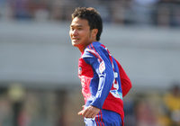 【２００８シーズン開幕戦プレイバック ＦＣ東京vs神戸】39分にセットプレーの流れから先制点を決めた今野（ＦＣ東京）（２／９）