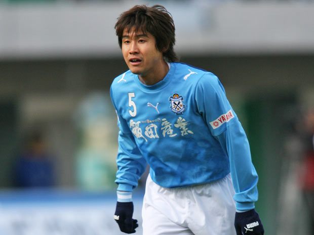 【２００６シーズン開幕戦プレイバック 磐田vs福岡】試合終盤の86分にCKから貴重な同点ゴールを決めた田中（磐田）（４／９）