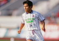 【１９９７シーズン開幕戦プレイバック 名古屋vsＣ大阪】決勝点を決めた森島（Ｃ大阪）（３／８）