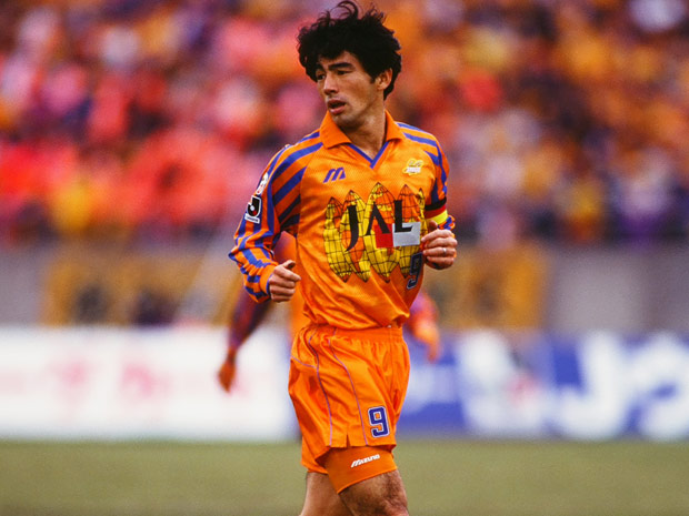 【１９９５シーズン開幕戦プレイバック 清水vs柏】チームの2点目を決めた長谷川（清水）（４／７）