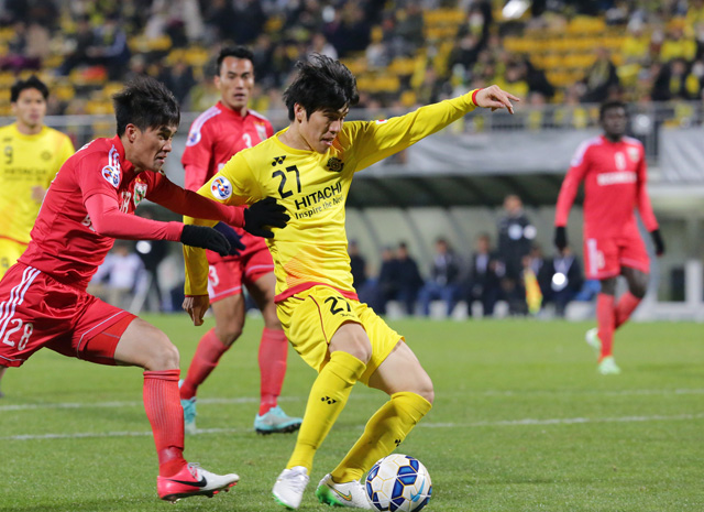 【ＡＣＬ２０１５ GS MD2 柏vsBIN】落ち着いてゴールを決めたキム（6/10）