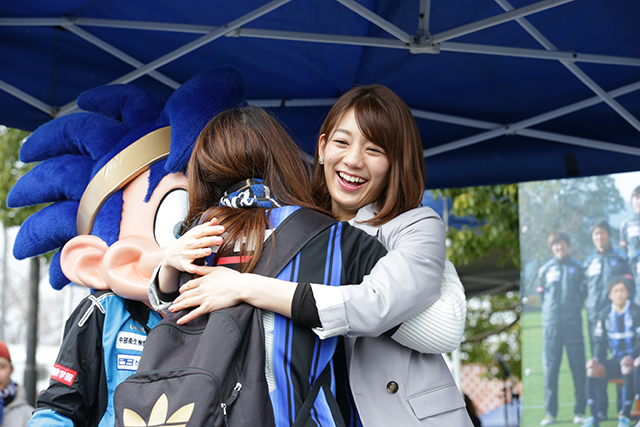 【明治安田Ｊ１ １ｓｔ 第1節 Ｇ大阪vsFC東京】Ｇ大阪サポーターとＪリーグ女子マネ 佐藤美希さん（6/15）