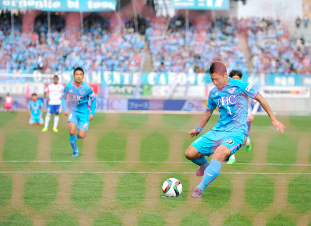 【明治安田Ｊ１ １ｓｔ 第1節 鳥栖vs新潟】落ち着いて同点のPKを決めた豊田（鳥栖）（4/5）