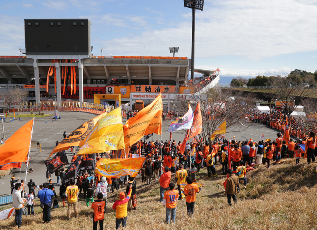 【明治安田Ｊ１ １ｓｔ 第1節 清水vs鹿島】７年ぶりのホームでの開幕戦に向け、ファン・サポーターは気合十分！（12/15）