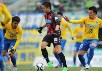 【明治安田Ｊ２ 第1節 栃木vs札幌】札幌でのデビュー戦となった稲本（札幌）（2/3）