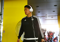 【明治安田Ｊ１ １ｓｔ 第2節 松本vs広島】スタジアム入りする田中（松本）（5/15）