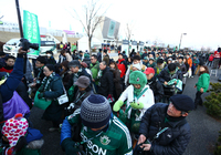 【明治安田Ｊ１ １ｓｔ 第2節 松本vs広島】ホーム開幕戦を待ちわびた松本のファン・サポーター（6/15）