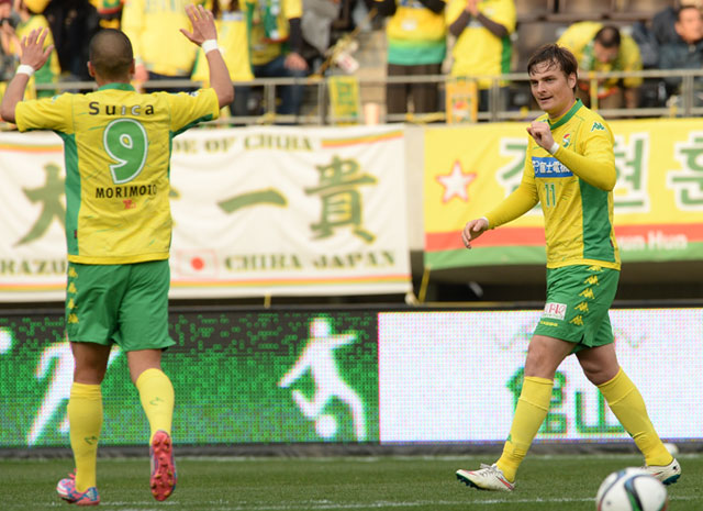 【明治安田Ｊ２ 第2節 千葉vs水戸】来日初ゴールを決めたネイツ ペチュニク（千葉）（1/3）