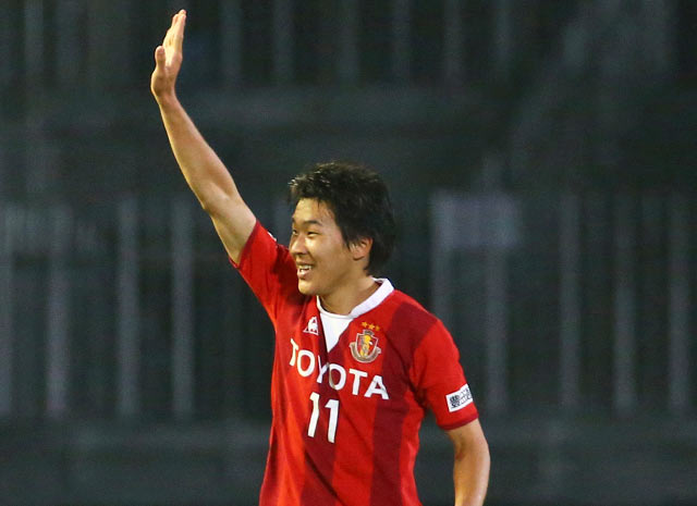 【ＹＮＣ 予選リーグ 第1節 川崎Ｆvs名古屋】42分に同点ゴールをボレーで決めた永井（名古屋）（13/15）