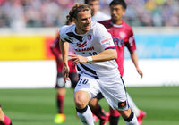 【明治安田Ｊ２ 第3節 岡山vsＣ大阪】先制点をアシストしたフォルラン（Ｃ大阪）（1/3）