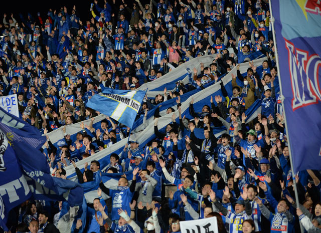 【明治安田Ｊ１ １ｓｔ 第3節 山形vs川崎Ｆ】スタンドでは山形ファン・サポーターの声援がこだまする（9/15）