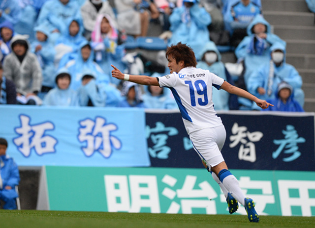 【明治安田Ｊ２ 第4節 磐田vs大分】鋭いカウンターから同点ゴールを決めた風間（大分）（2/3）