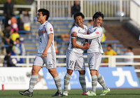 【明治安田Ｊ２ 第4節 北九州vs群馬】47分に決勝点となる一撃を決めた江坂（群馬）（1/3）