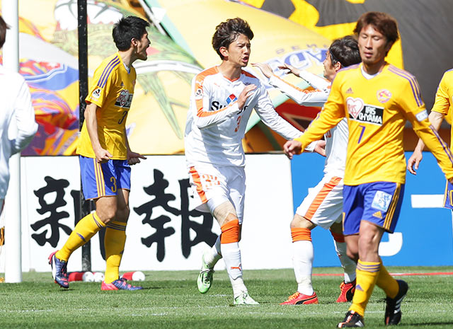 【明治安田Ｊ１ １ｓｔ 第4節 仙台vs清水】12分に先制点となるＪ１初ゴールを挙げた白崎（清水）（2/5）