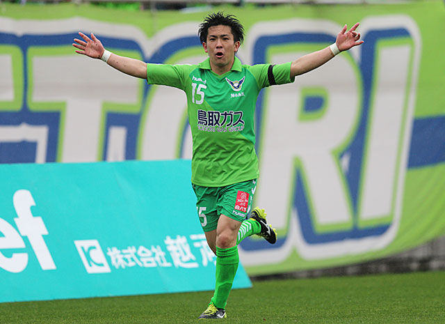 【明治安田Ｊ３ 第4節 鳥取vsＪ22】65分に貴重な追加点を決めた山本（鳥取）（2/2）
