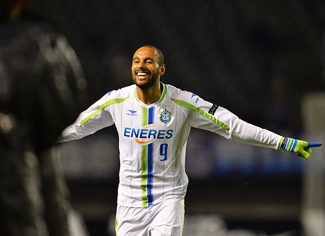 【ＹＮＣ 予選リーグ 第3節 広島vs湘南】巧みなドリブルから先制点を奪ったブルーノ セザル（湘南）（2/5）