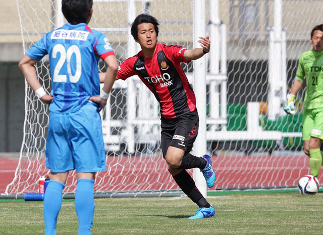 【明治安田Ｊ３ 第6節 福島vs秋田】後半序盤の47分に同点ゴールを奪った横野（福島）（2/2）