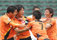 【明治安田Ｊ３ 第6節 山口vs富山】65分に決勝ゴールを決めた宮城（山口）（1/2）