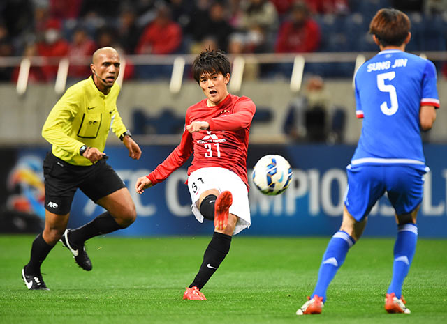 【ＡＣＬ２０１５ GS MD5 浦和vs水原三星】絶妙なクロスで先制点を生み出した高木（浦和）（8/10）