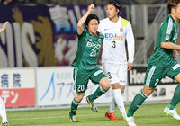 【ＹＮＣ 予選リーグ 第4節 松本vs広島】50分、石原の得点で1点差に詰め寄った松本（4/5）