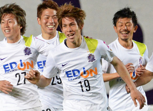 【ＹＮＣ 予選リーグ 第4節 松本vs広島】26分にCKから同点ゴールを頭で流し込んだ佐々木（広島）（3/5）