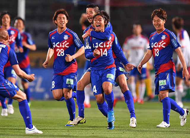 【ＹＮＣ 予選リーグ 第4節 甲府vs新潟】FKを直接決めてリードを広げた堀米（甲府）（2/5）