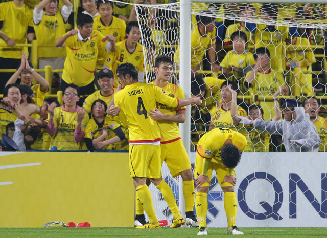 【ＡＣＬ２０１５ GS MD5 柏vs全北現代】先制ヘッドを決めたエドゥアルド（4/10）